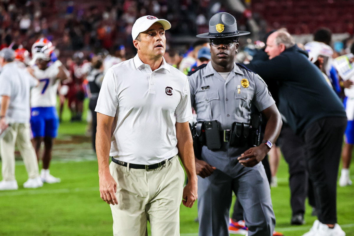 Shane Beamer Walks Off Field Exacerbated After Loss To Florida (14th Oct., 2023) 